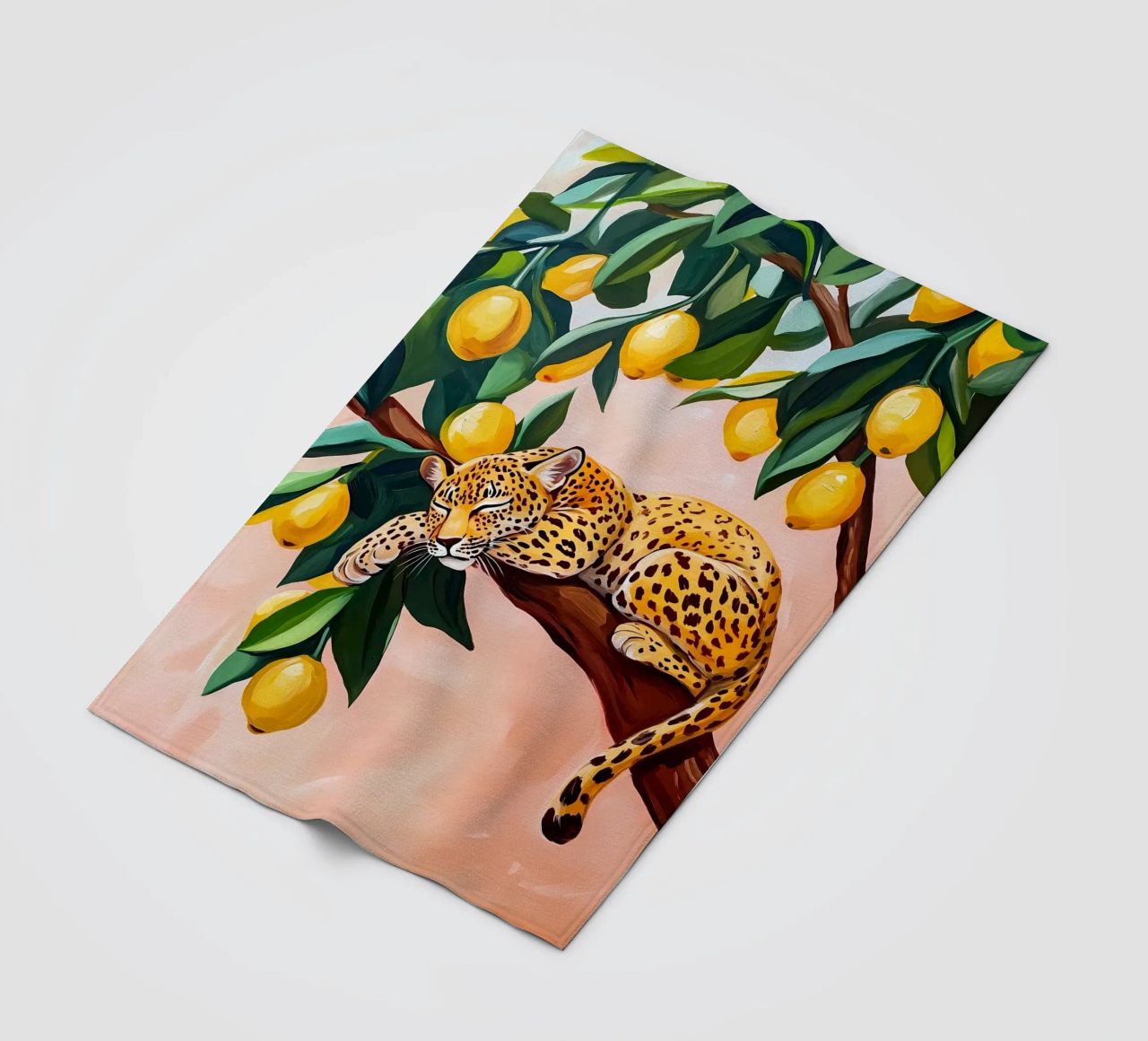 Schlafender Leopard auf Zitronenbaum Fleecedecke von Olga Wildrose