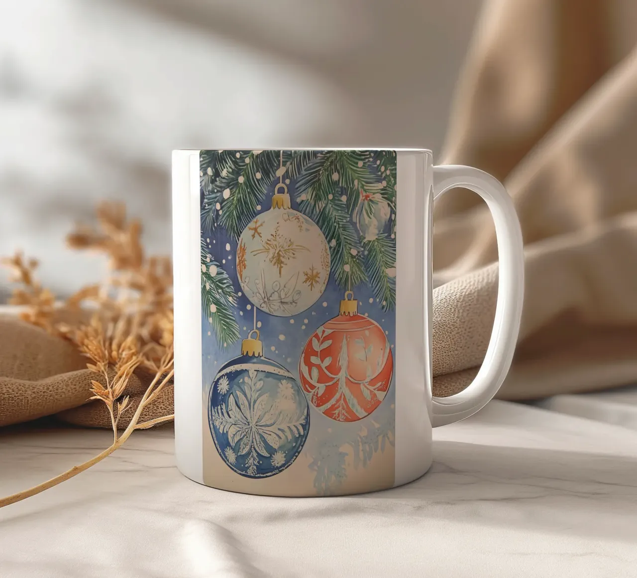 Ornamenti natalizi festosi tazza in ceramica da Melloi Art Print