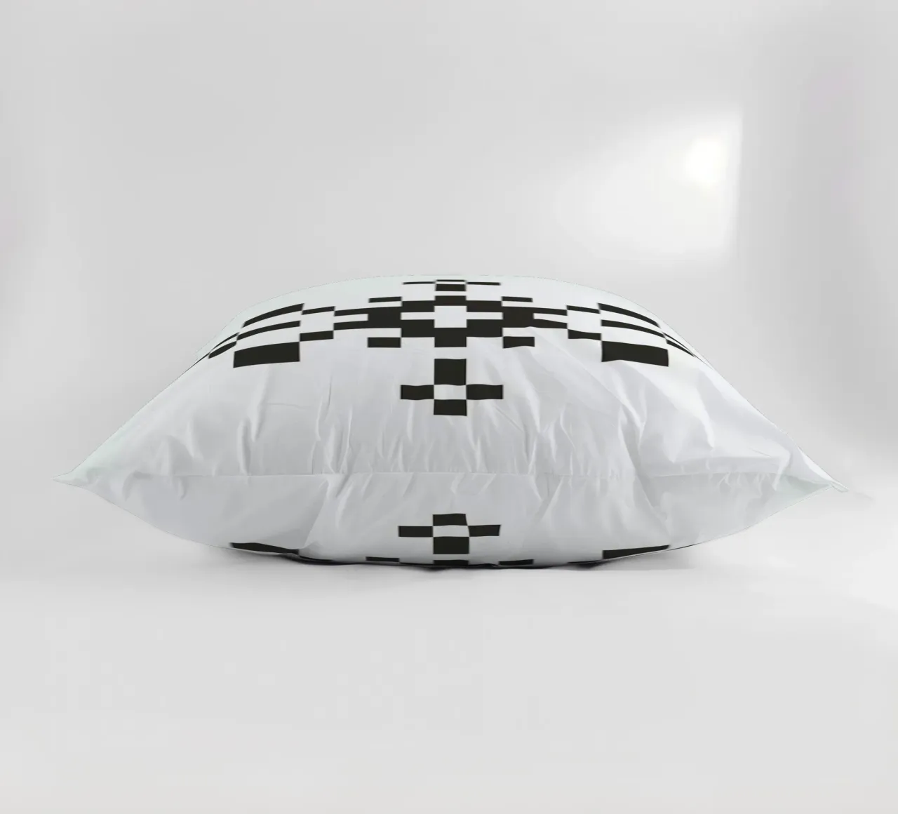 Black Snowflake 1 cuscino da Studio One