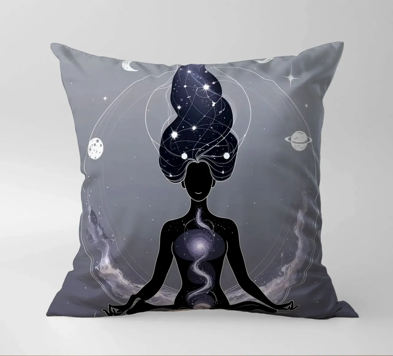 Dea lunare cuscino da Mystique & Muse