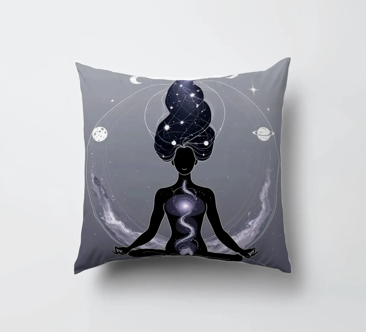 Dea lunare cuscino da Mystique & Muse