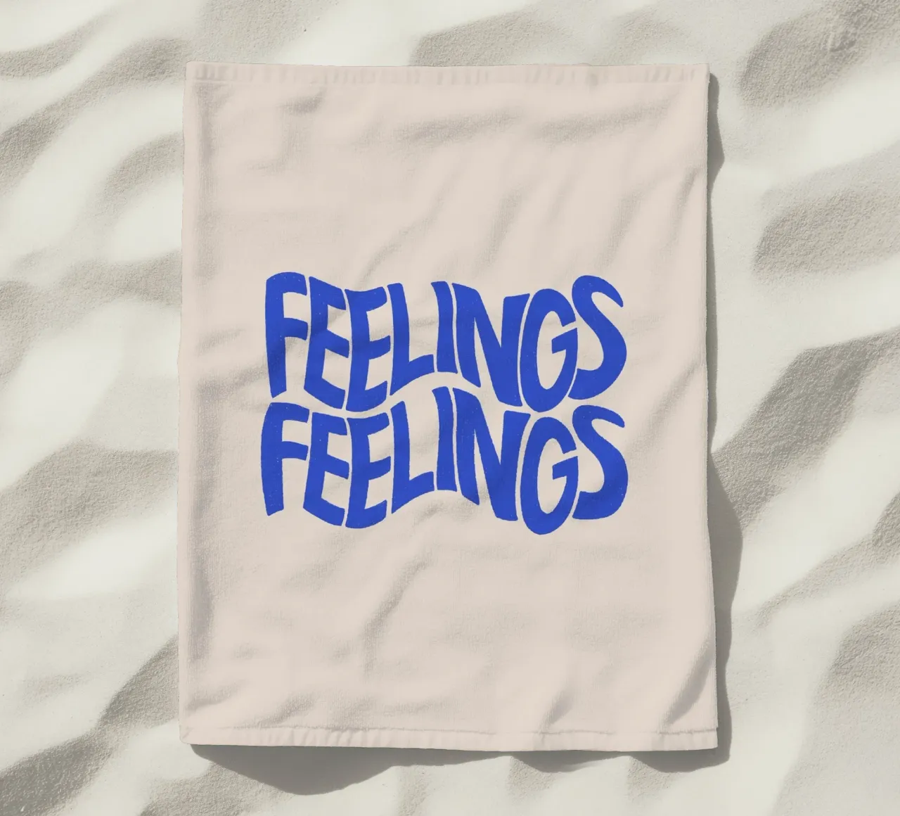 Pati Cascino - Feelings Blue serviette de plage de The Artcircle