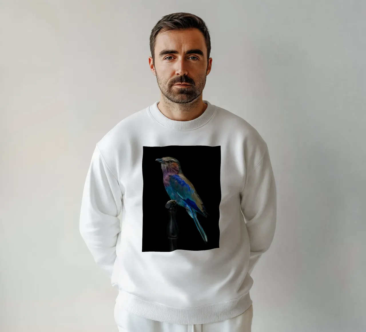 Bellissimo uccello felpa da Curious Collections by Marielle Leenders