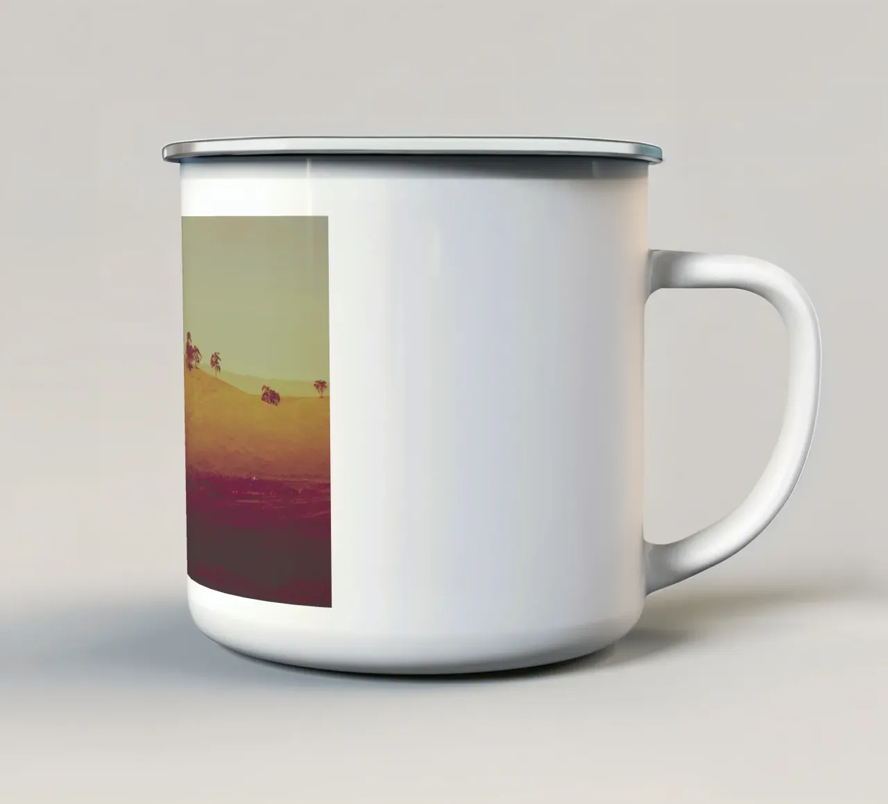 Altona Hills tazza in smalto da Emma Zoe Brew