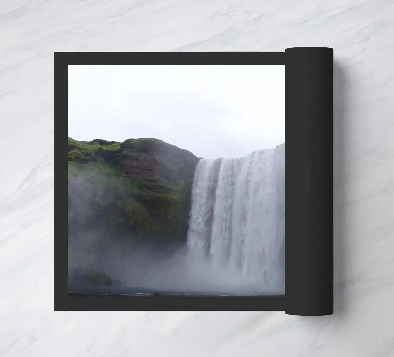 Cascata di Skogafoss nel sud dell'Islanda zerbino da zenitt