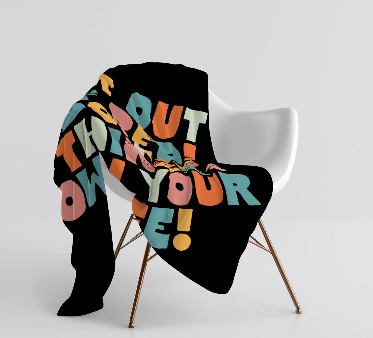 Alzarsi dal letto, fare le cose, essere padroni della propria vita coperta in pile da THE MOTIVATED TYPE