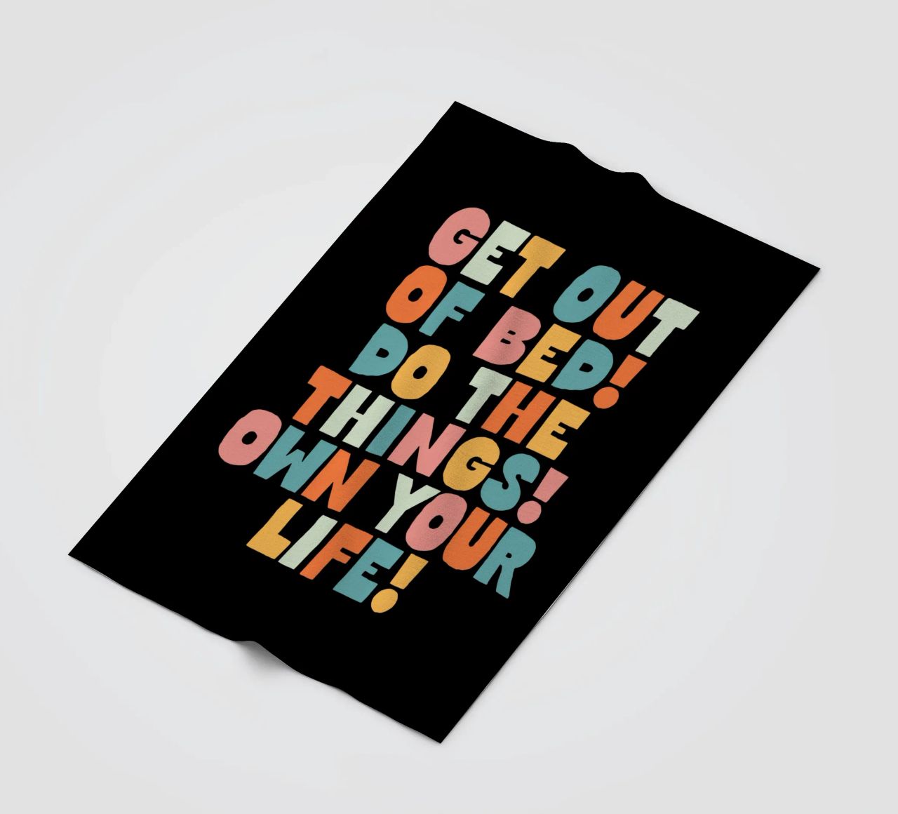 Alzarsi dal letto, fare le cose, essere padroni della propria vita coperta in pile da THE MOTIVATED TYPE
