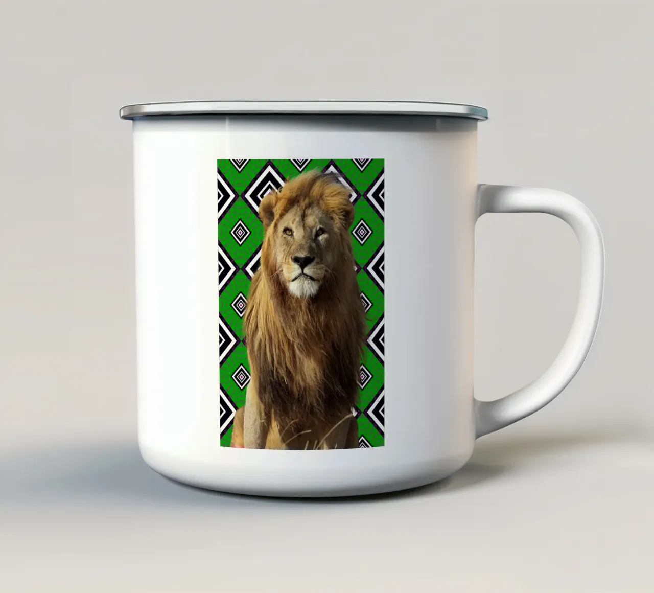 Löwe 2 tazza in smalto da Mounias Design