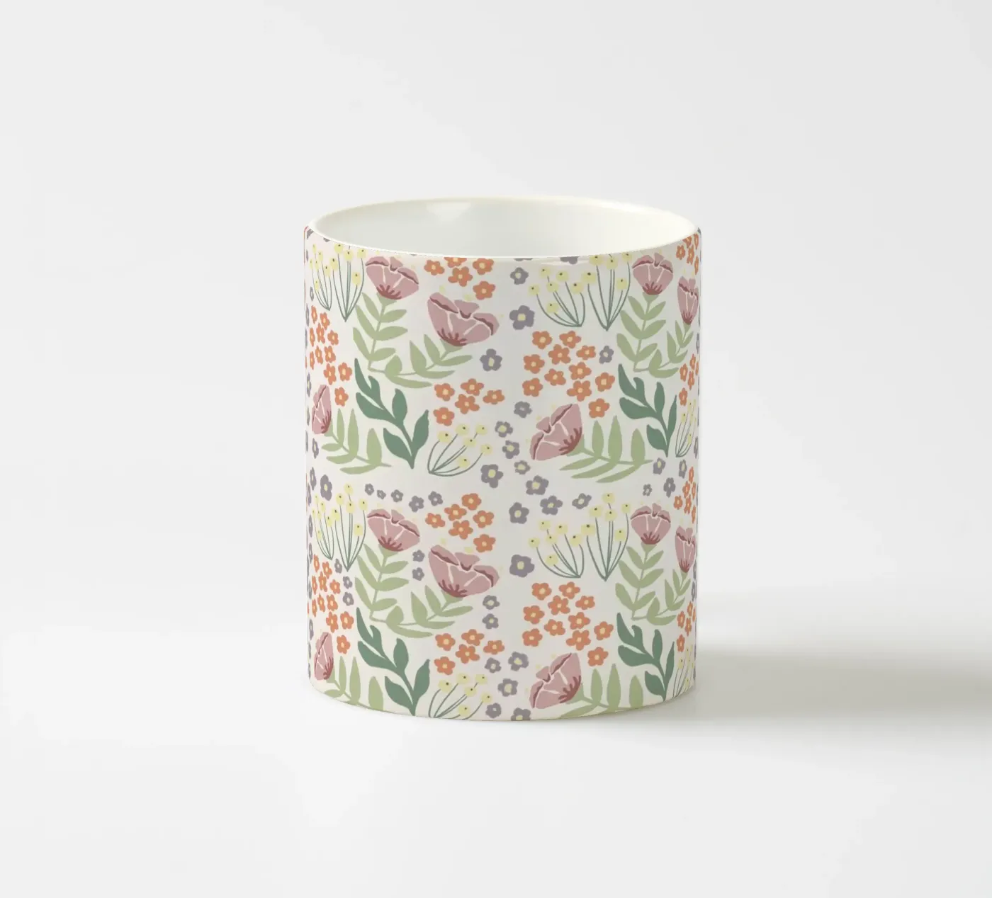 Blumenmuster ceramic mug by AtelierTamtam