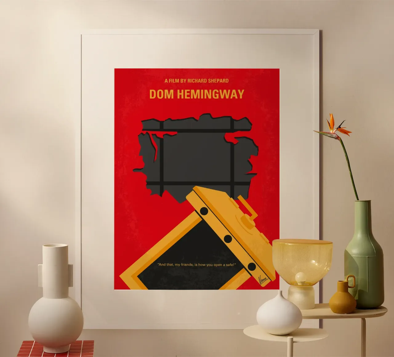 No917 My Dom Hemingway minimal movie poster poster con telaio in plastica da Chungkong