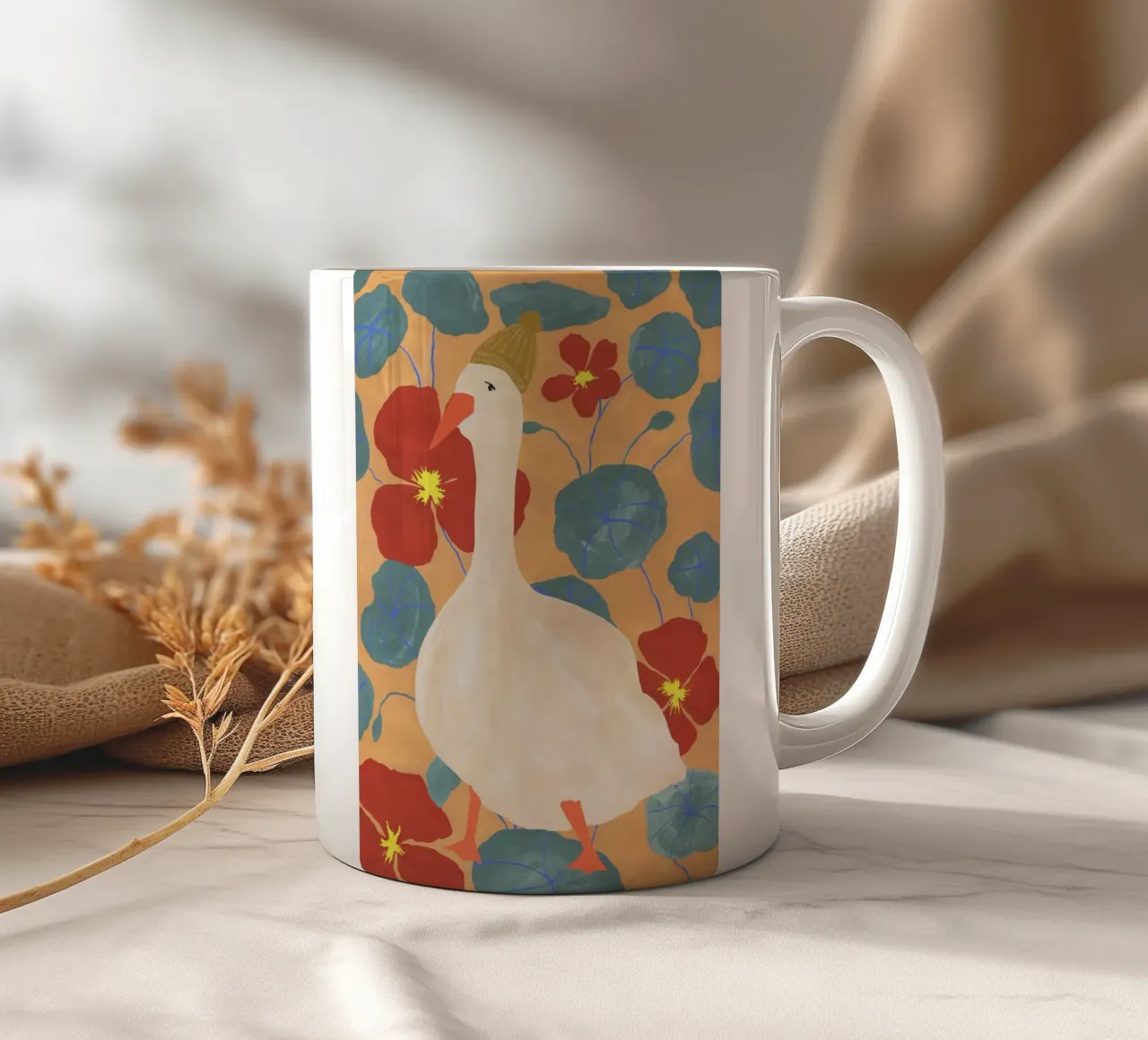 Duck on Floral Background 3 tazza in ceramica da Atelier Mave