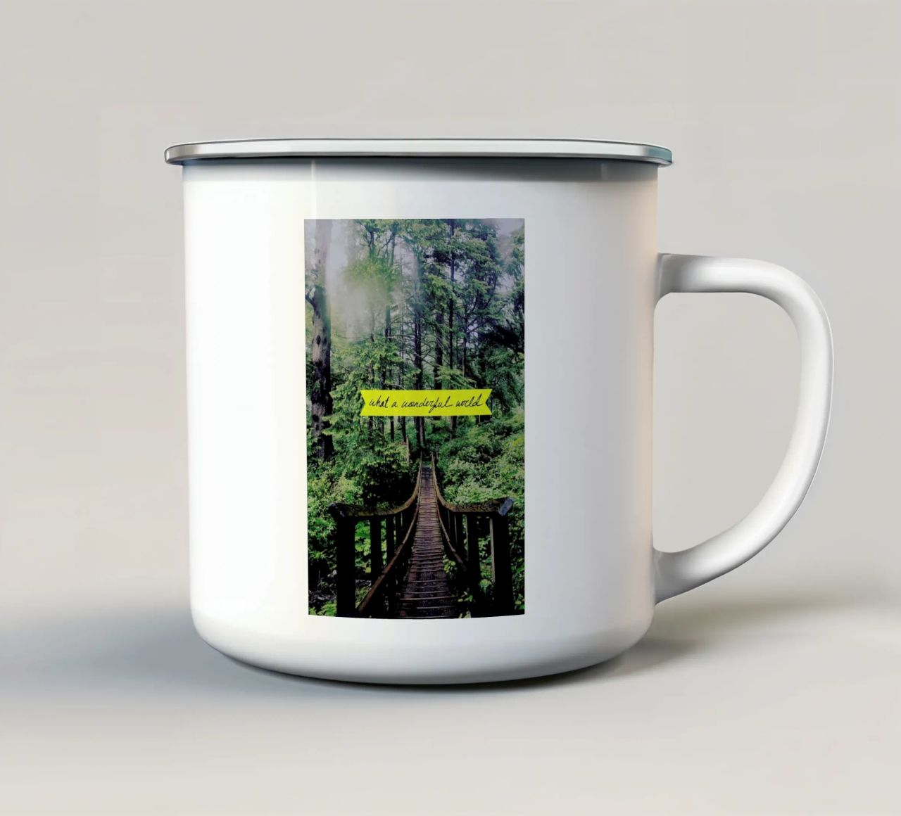 What a Wonderful World tazza in smalto da Leah Flores