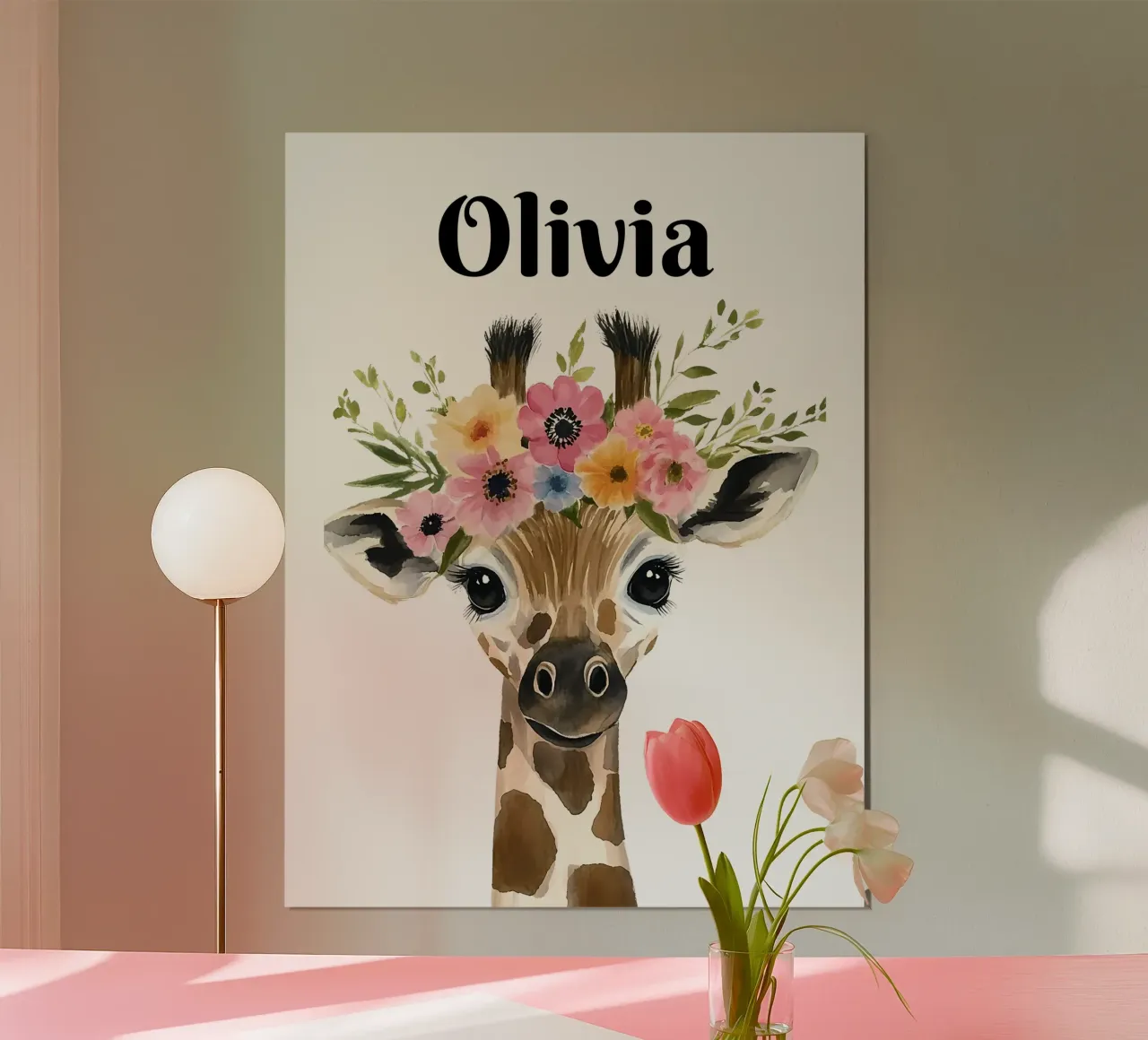 Baby Giraffa con corona floreale poster da IamHomeStudio