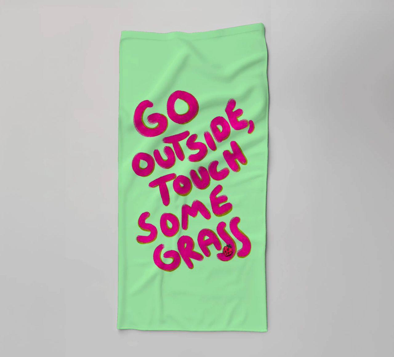 Go outside, touch some grass - handlettering towel by Illustration Raissa Oltmanns