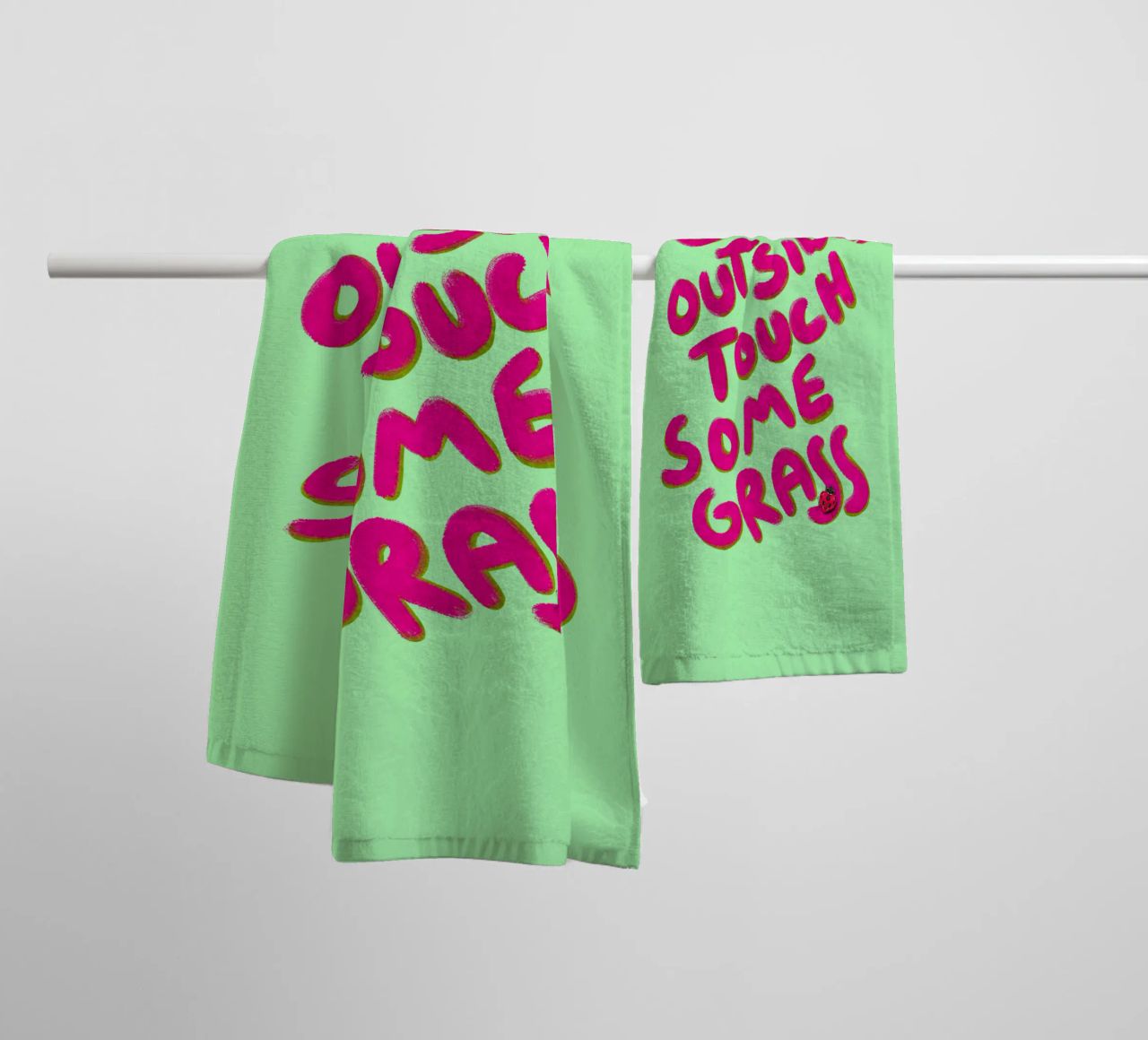 Go outside, touch some grass - handlettering towel by Illustration Raissa Oltmanns