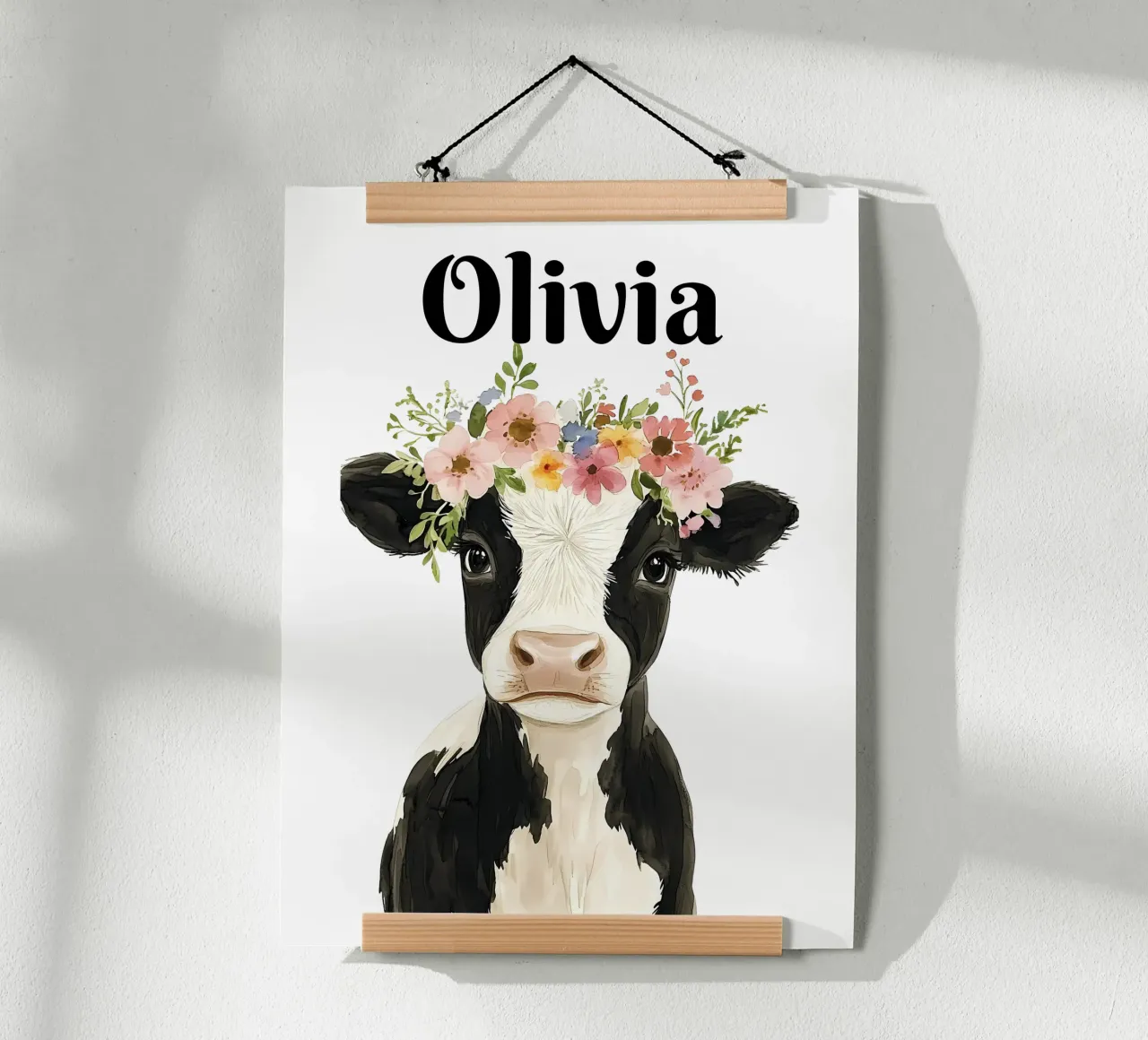 Mucca neonata con corona floreale poster con telaio in plastica da IamHomeStudio