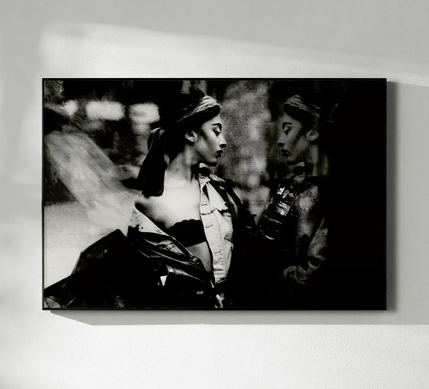 Critical plexiglass da Sophie Etchart