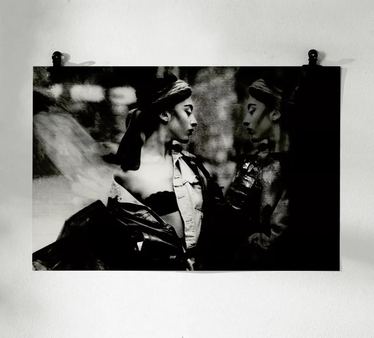 Critical poster da Sophie Etchart