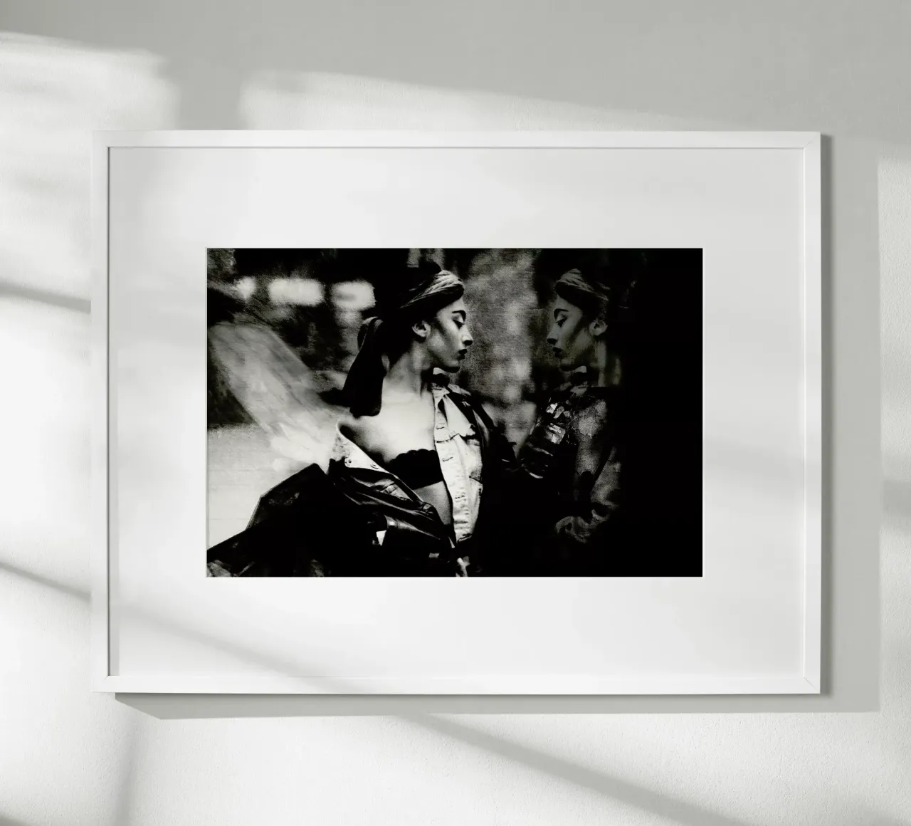 Critical poster da Sophie Etchart