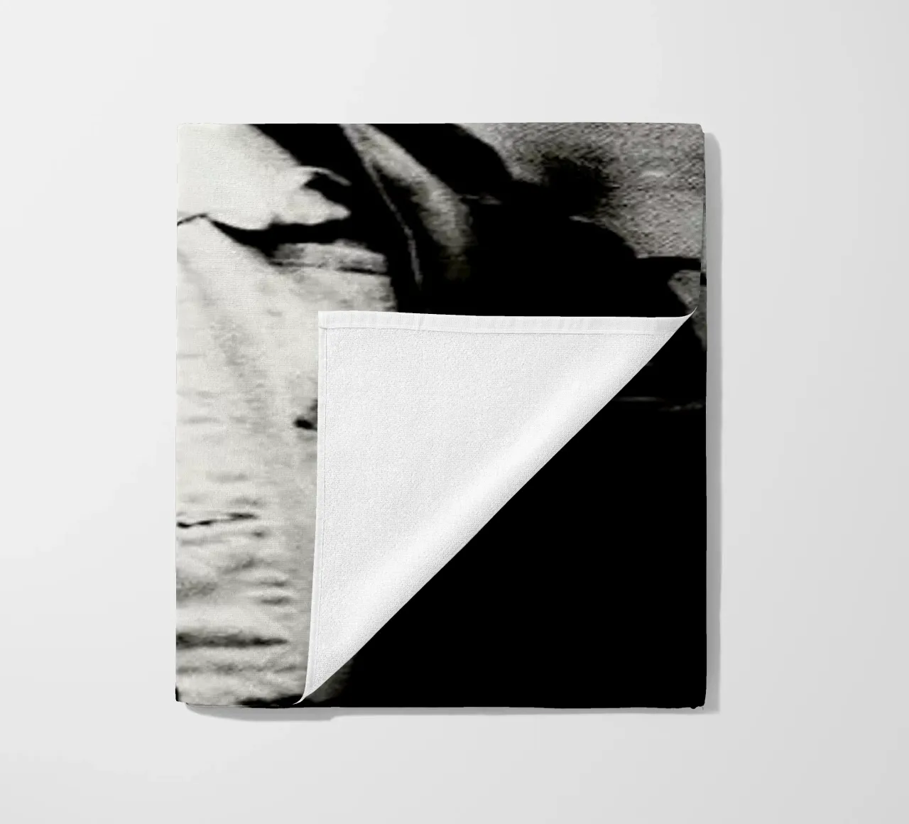 Critical telo mare da Sophie Etchart