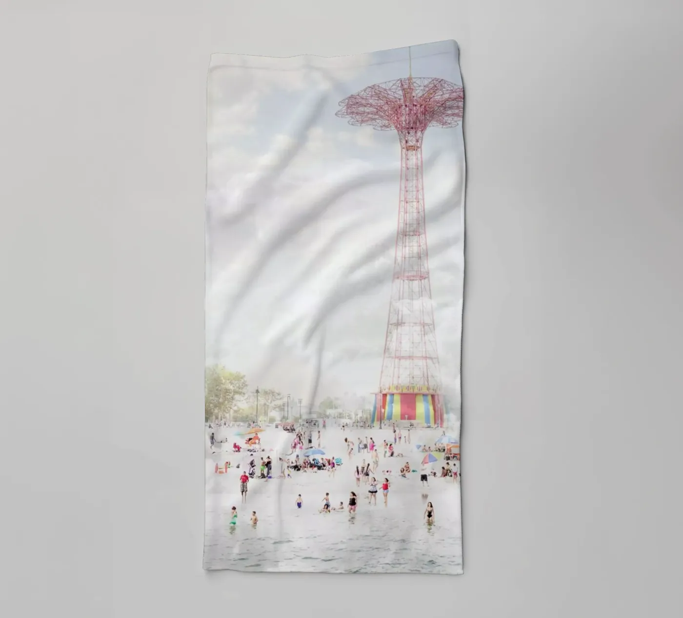 Brooklyn Eiffel Tower badhanddoek van Mina Teslaru