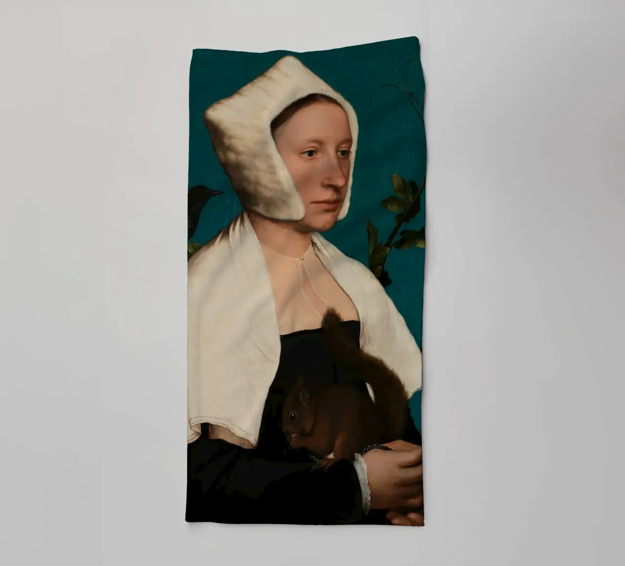 Portrait d'une dame avec un écureuil et un étourneau serviette de bain de William Store