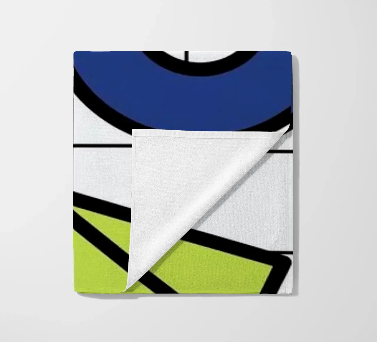 Shapes On A Grid Strandtuch von Rachel Peck