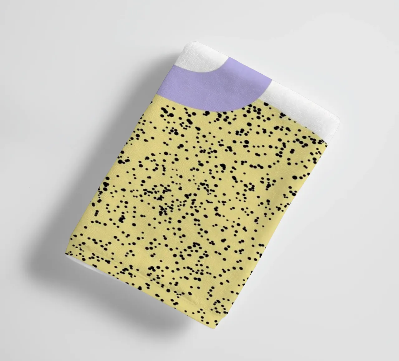 B badhanddoek van Studio ROSAGRAU