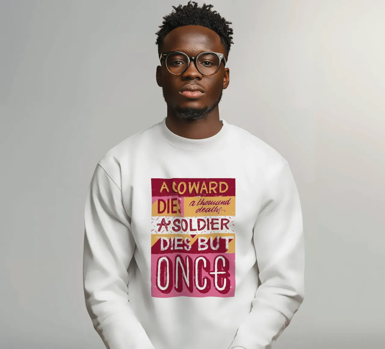 A soldier dies but once felpa da Glettering