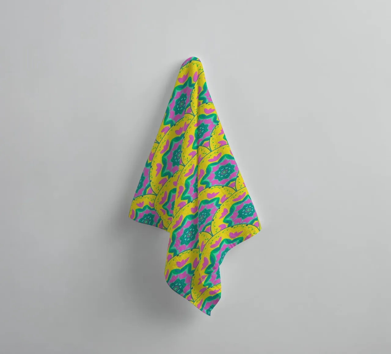 Tulipa gelb Muschelmuster towel by Miris bunte Modewelt