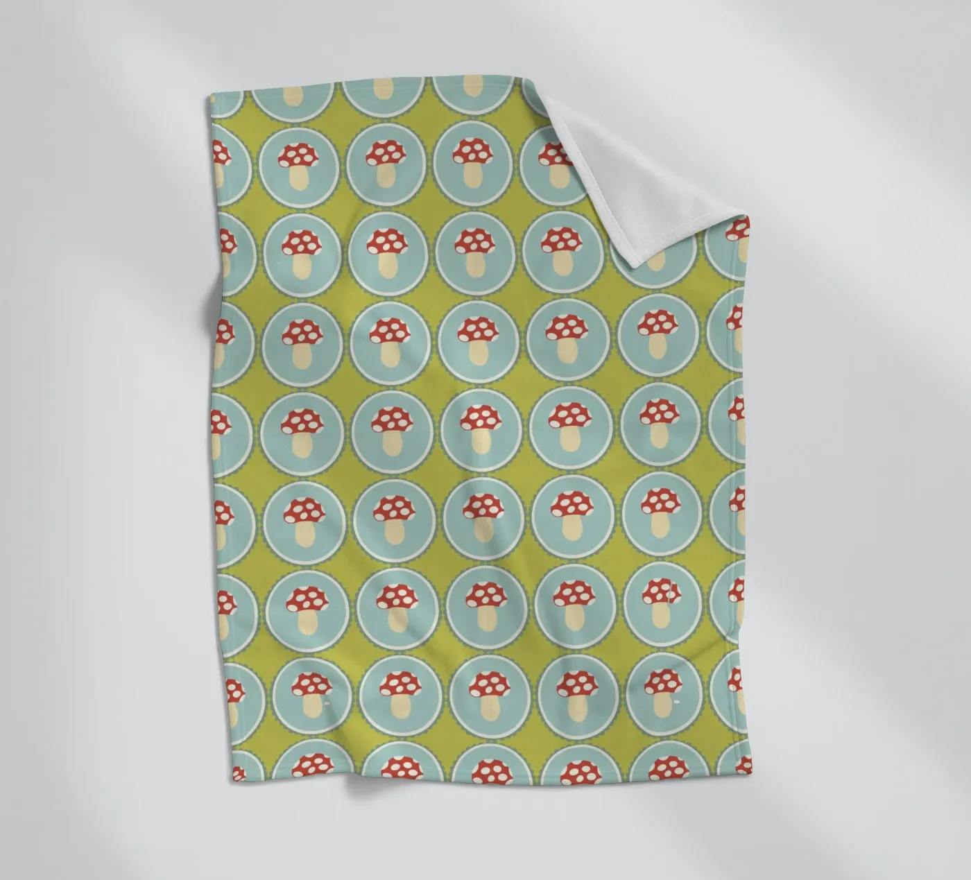 Happy toadstool Fleecedecke von Miris bunte Modewelt