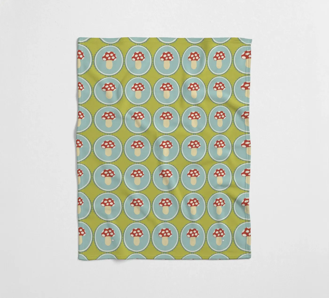 Happy toadstool Fleecedecke von Miris bunte Modewelt