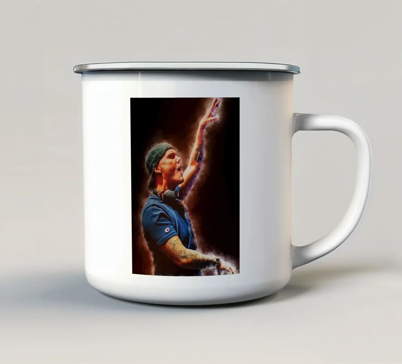 L'epopea di Avicii tazza in smalto da neonartroom