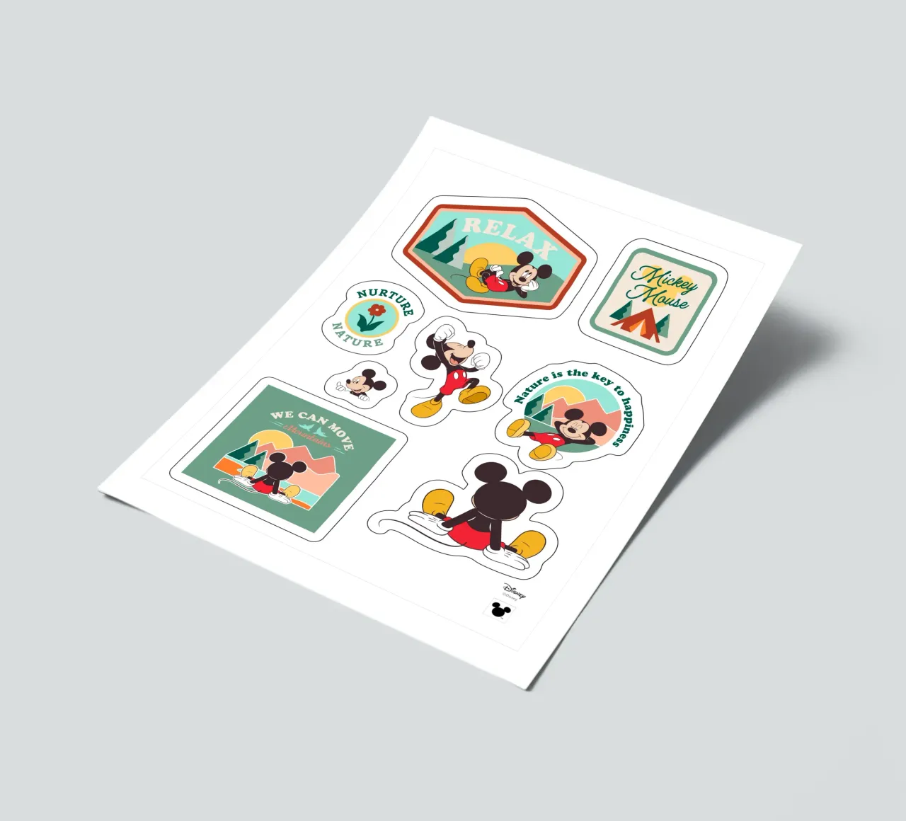 Micky in the mountains stickervel van Mickey Mouse - Sticker Shop