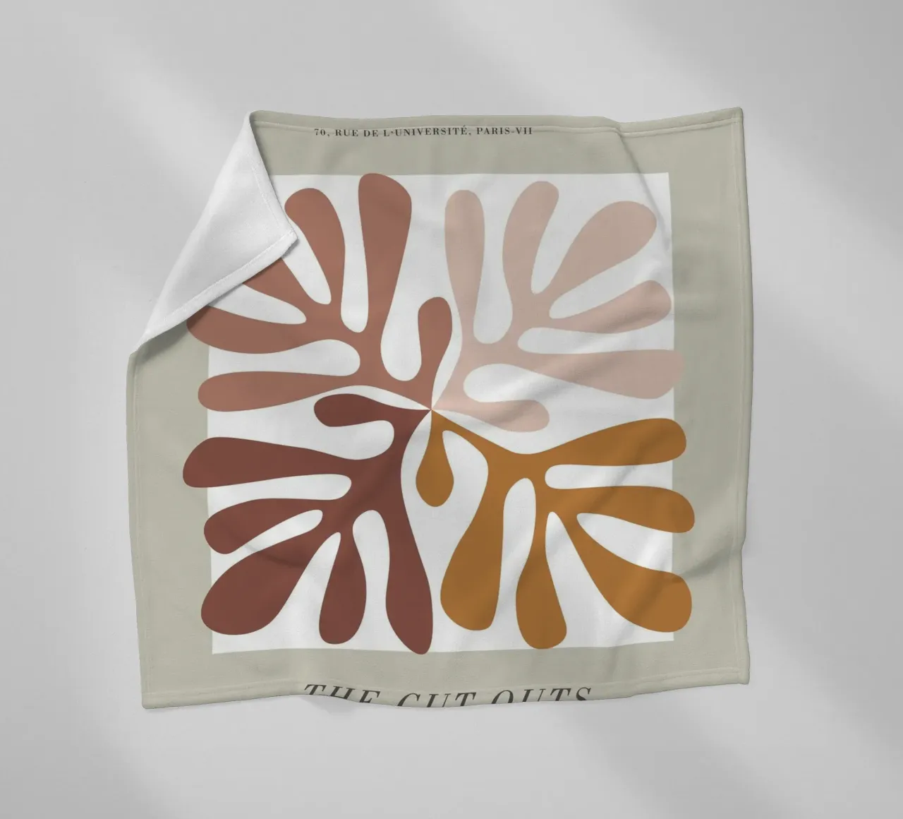 The Cut-Outs - Forme organiche e chic retrò coperta in pile da Whole©