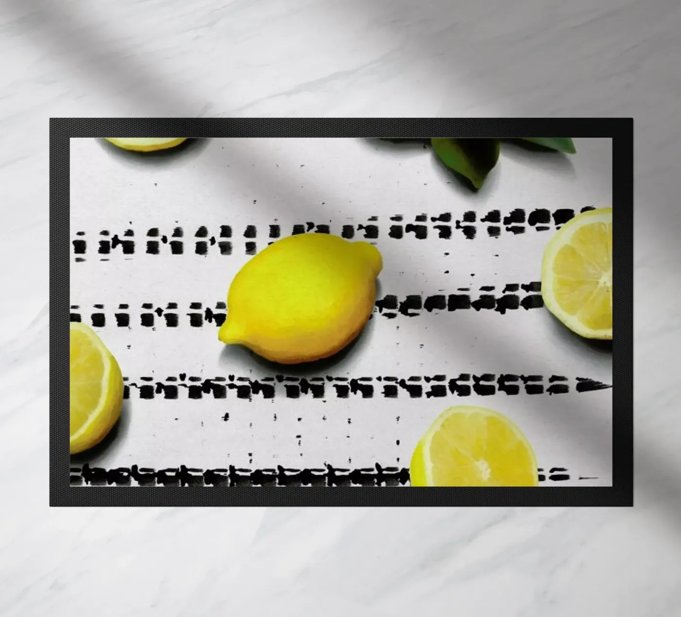 Fruit 4 Fußmatte von STUDIO LEEMO