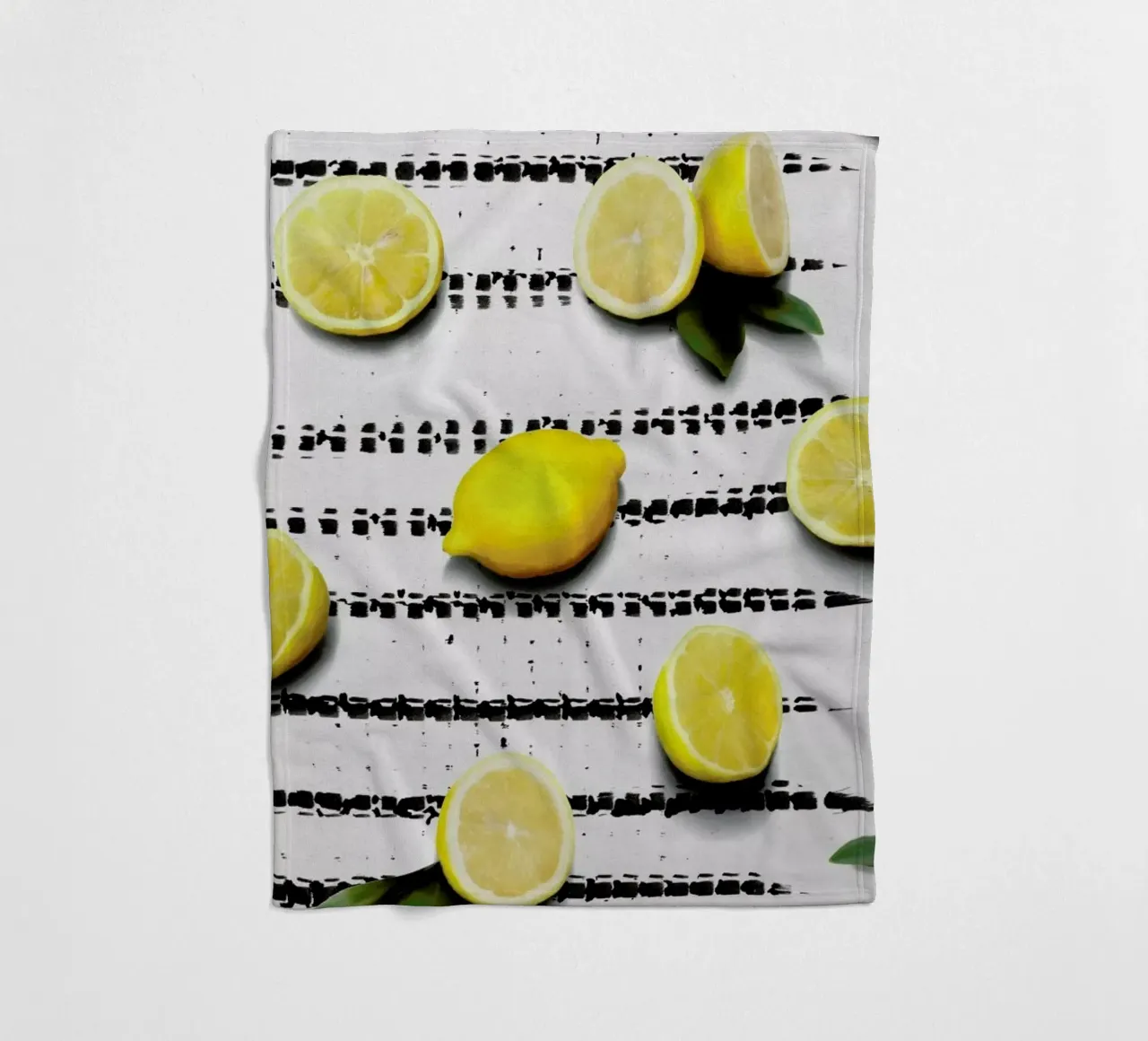 Fruit 4 Fleecedecke von STUDIO LEEMO