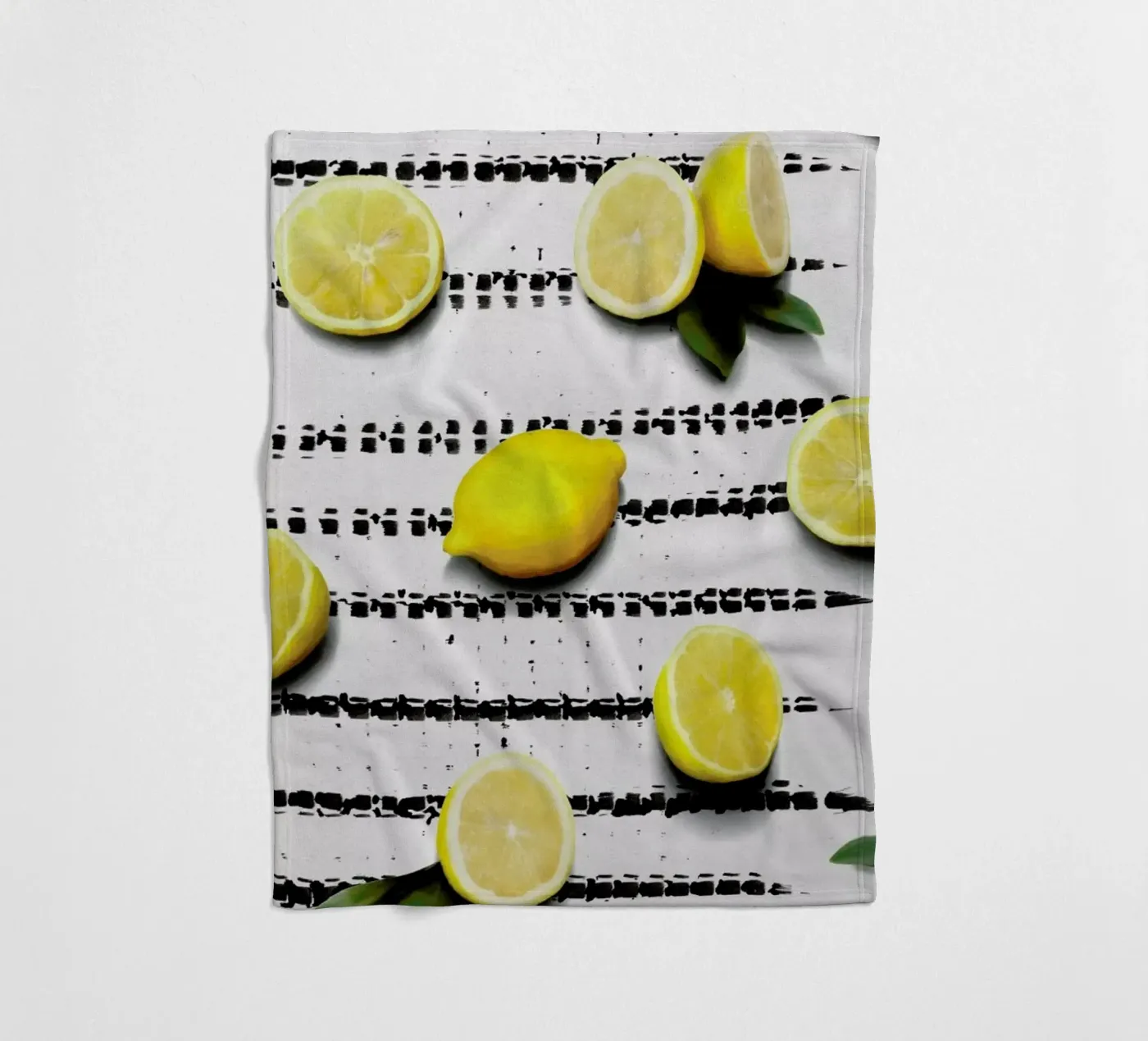 Fruit 4 Fleecedecke von STUDIO LEEMO