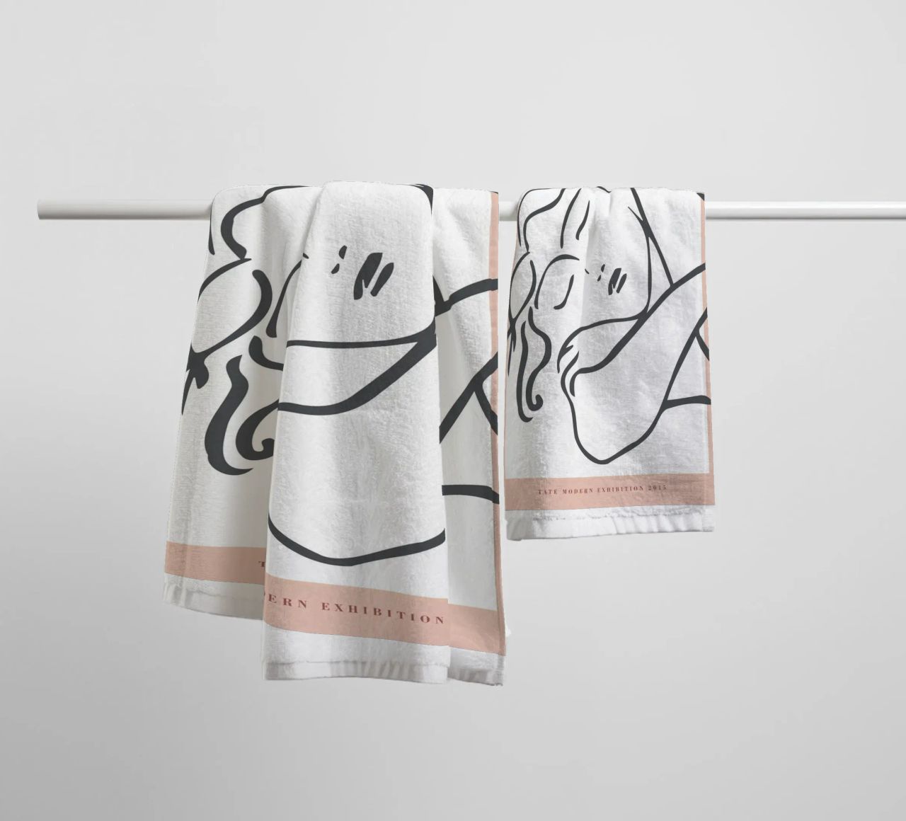 The Essence of Line – Anmut in minimalistischen Linien Handtuch von Whole©