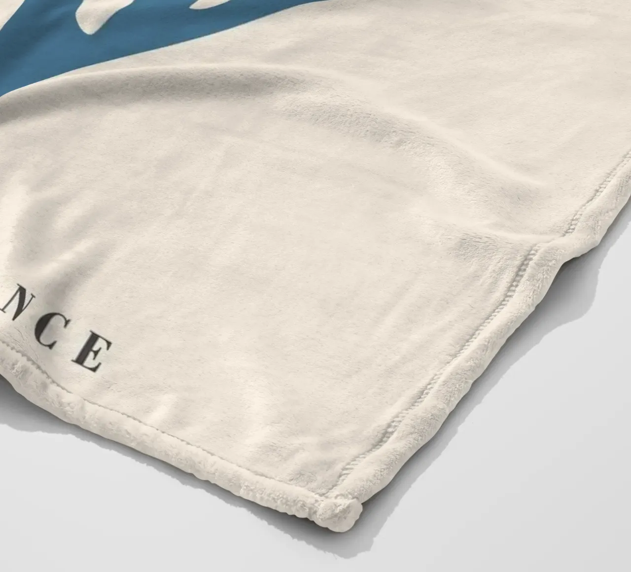 Essenz der Linien – Abstraktes, Modernes Design Fleecedecke von Whole©