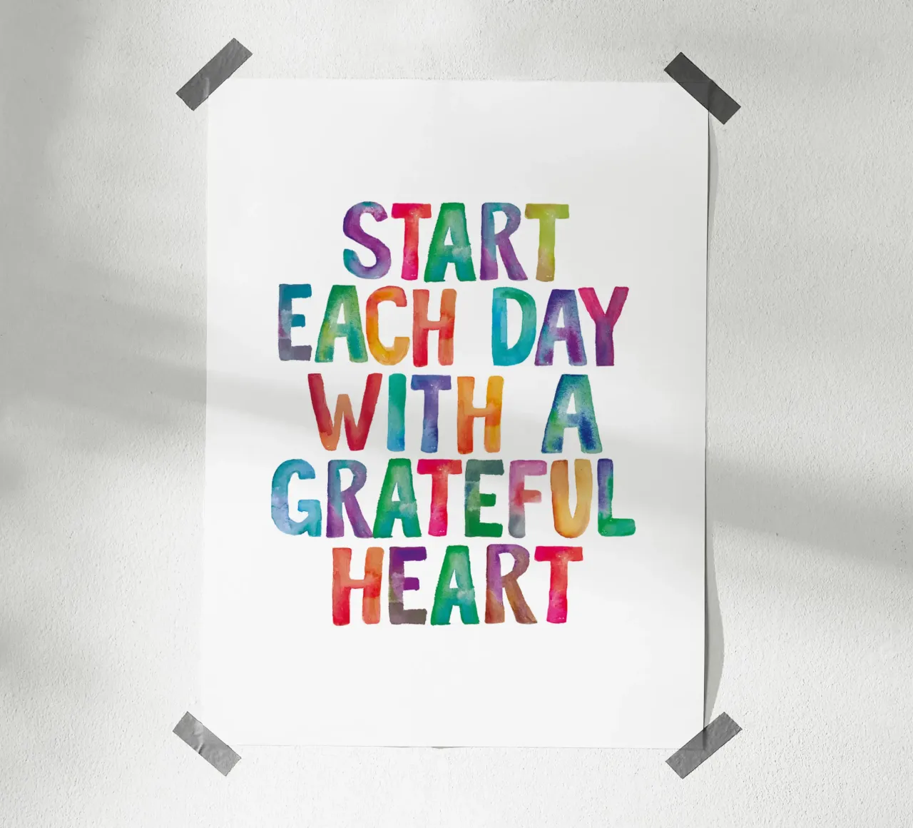 Start Each Day With a Grateful Heart Regenbogen Typografie hahnemühle by THE MOTIVATED TYPE