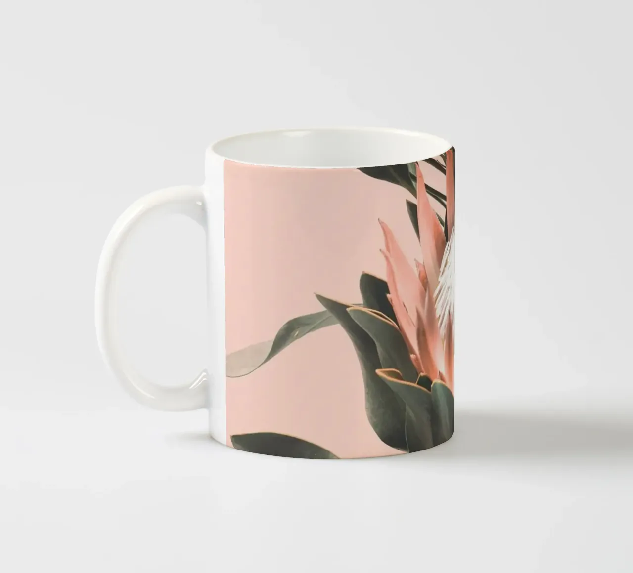 Protea bloemen - Botanisch fotokunstontwerp keramische mok van Whole©