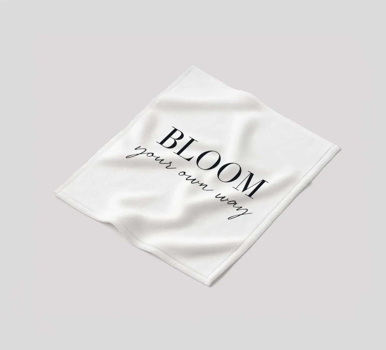 Bloom Your Way - Design tipografico minimalista coperta in pile da Whole©