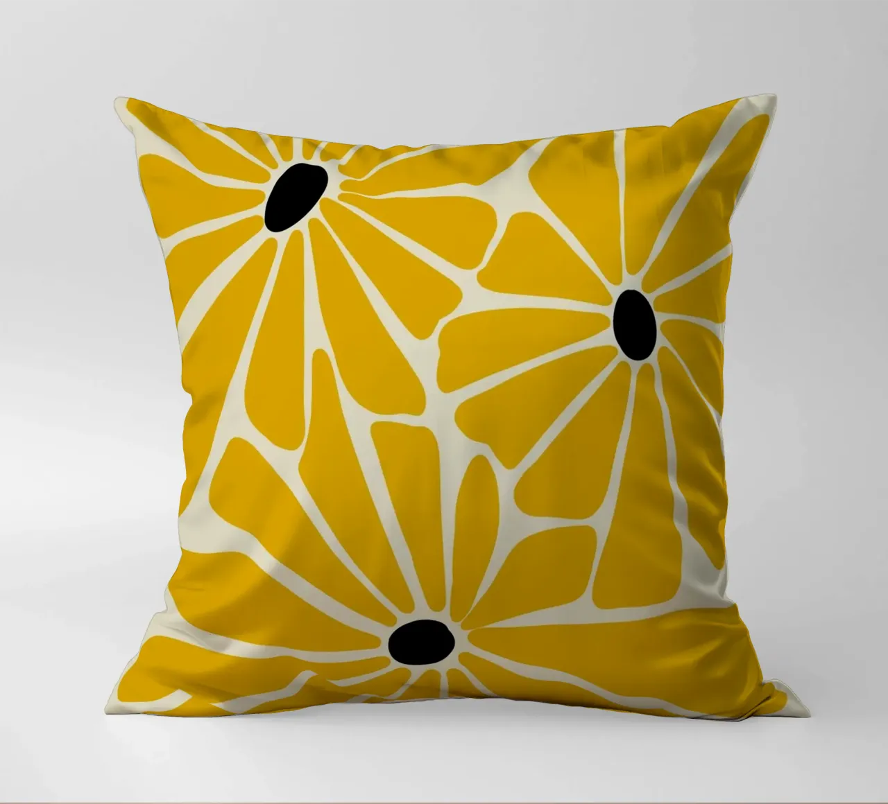 Yellow petals coussin de LisaArtes