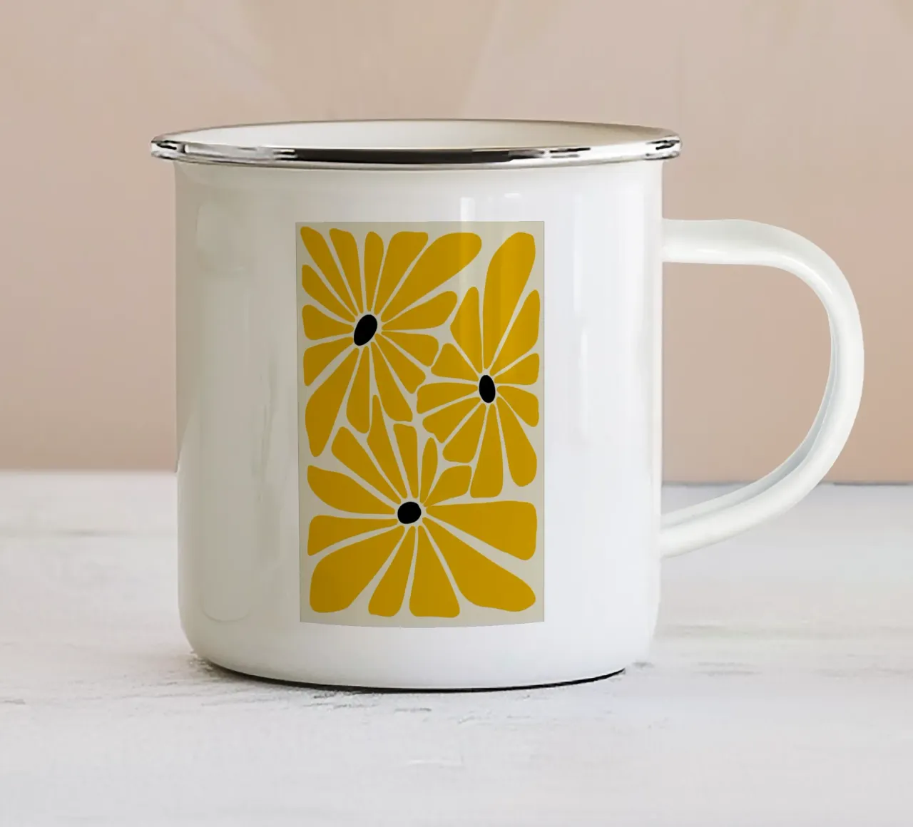 Yellow petals tazza in smalto da LisaArtes