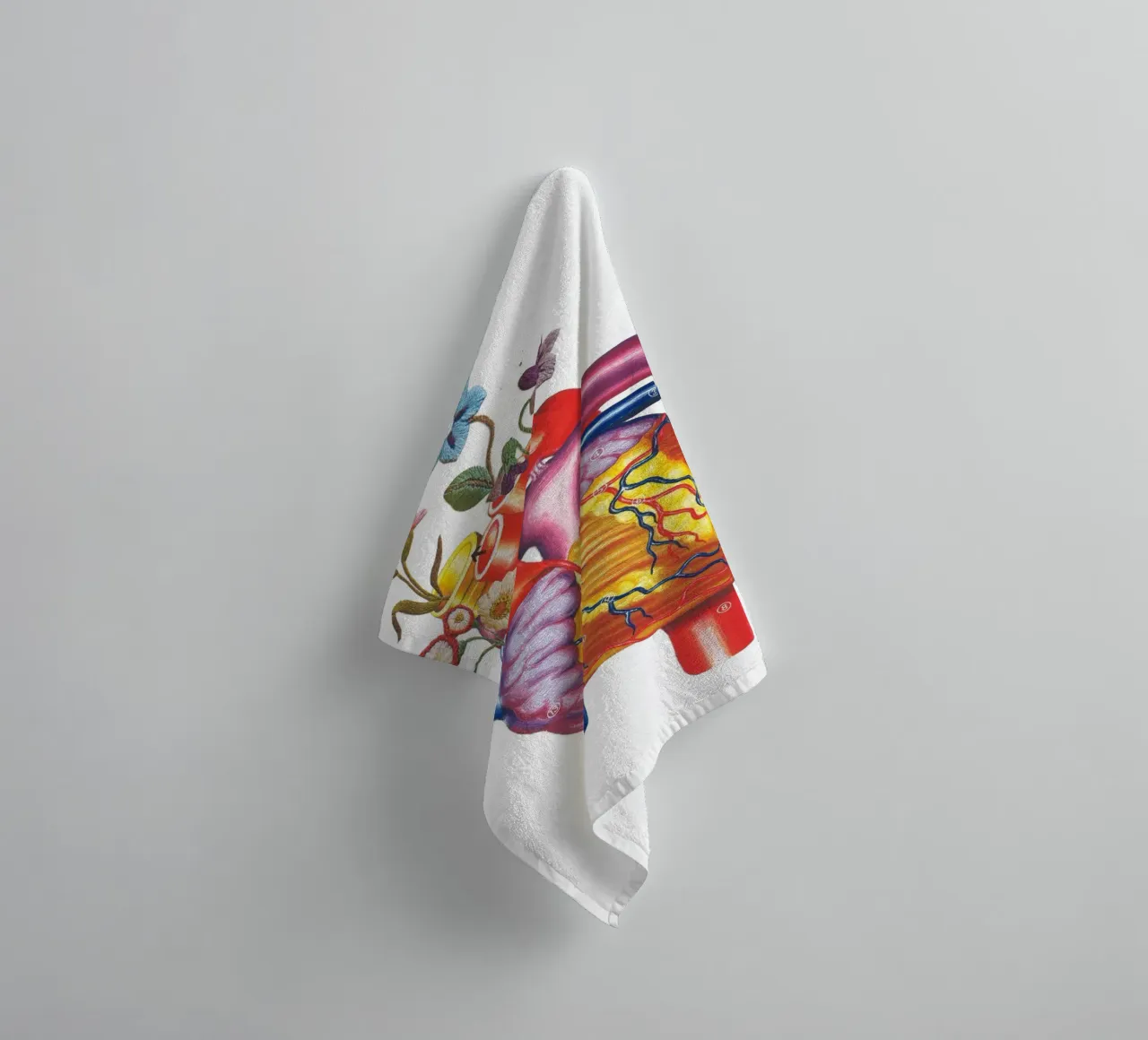 Fiori di cuore asciugamano da bagno da From Design With Love