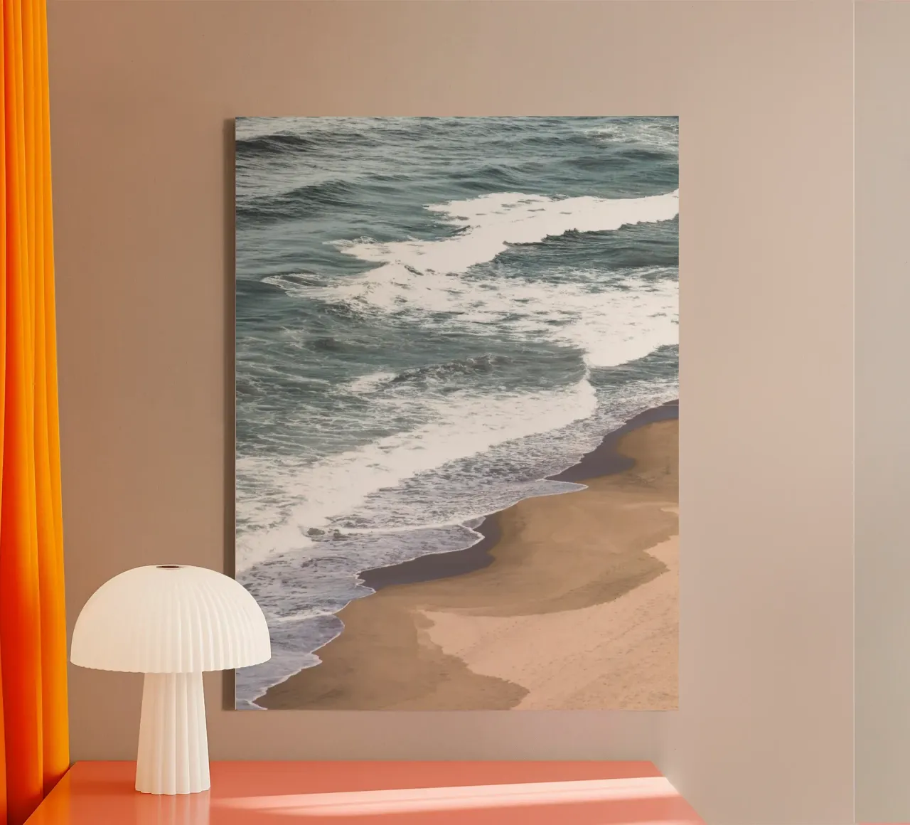 Rustige zeegolven - strandlandschap canvas met Baklijst van Whole©