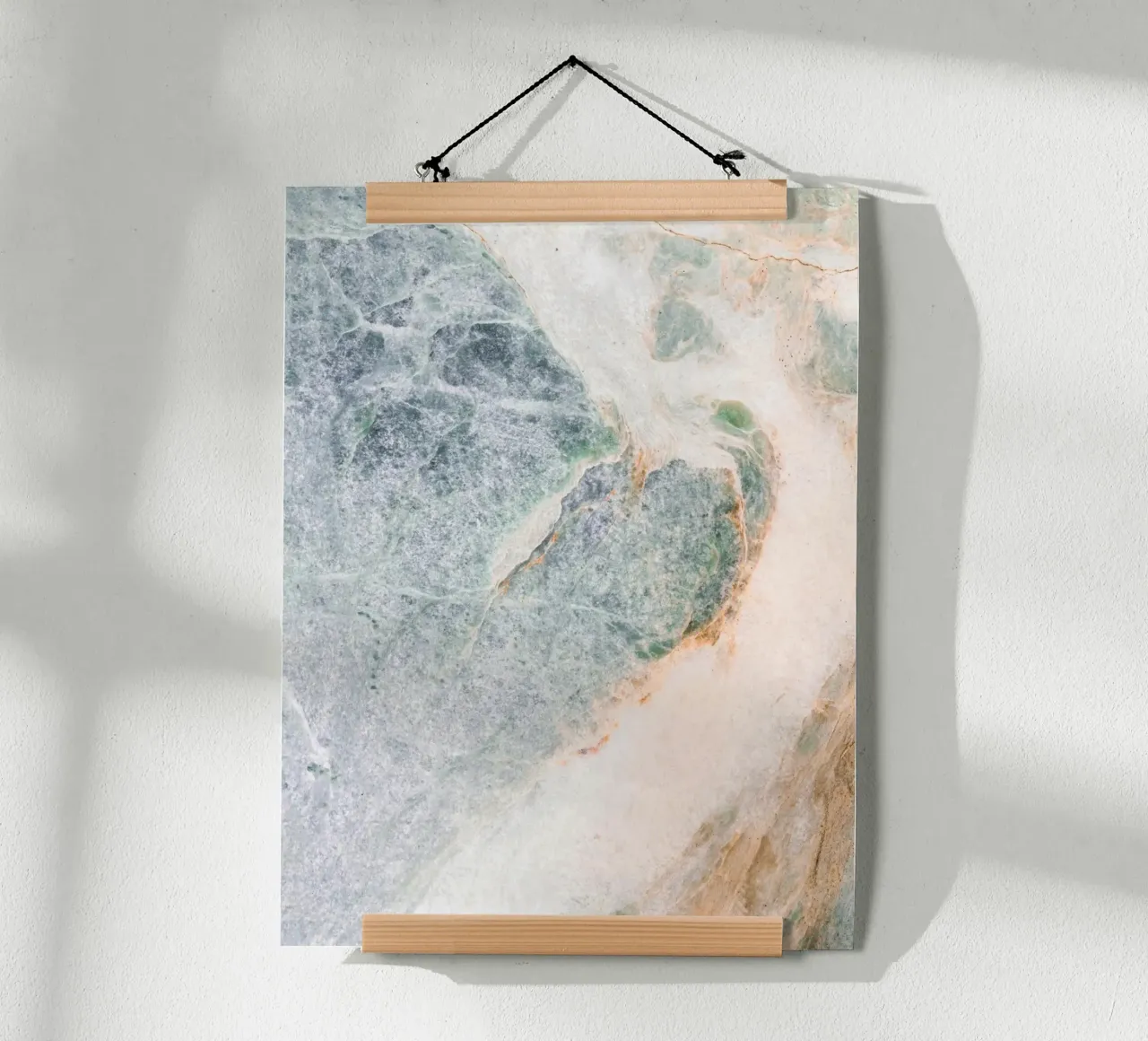 Zachte marmeren textuur - natuurlijk patroon poster van Whole©