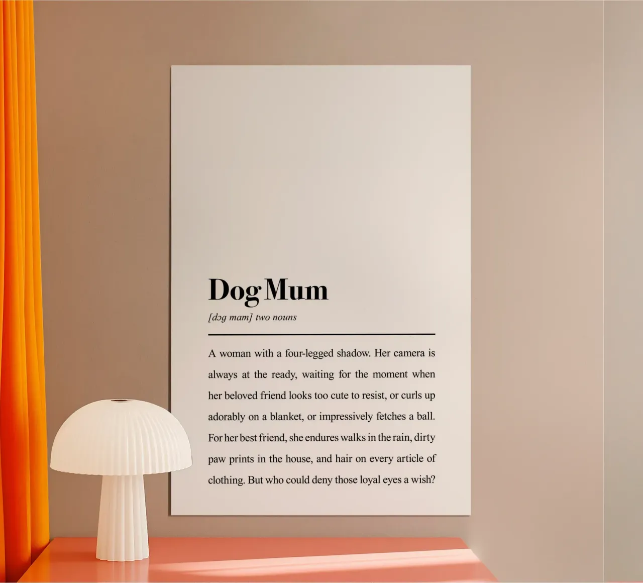 Definizione di mamma di cane: Stile del dizionario poster con telaio in alluminio da Pulse of Art