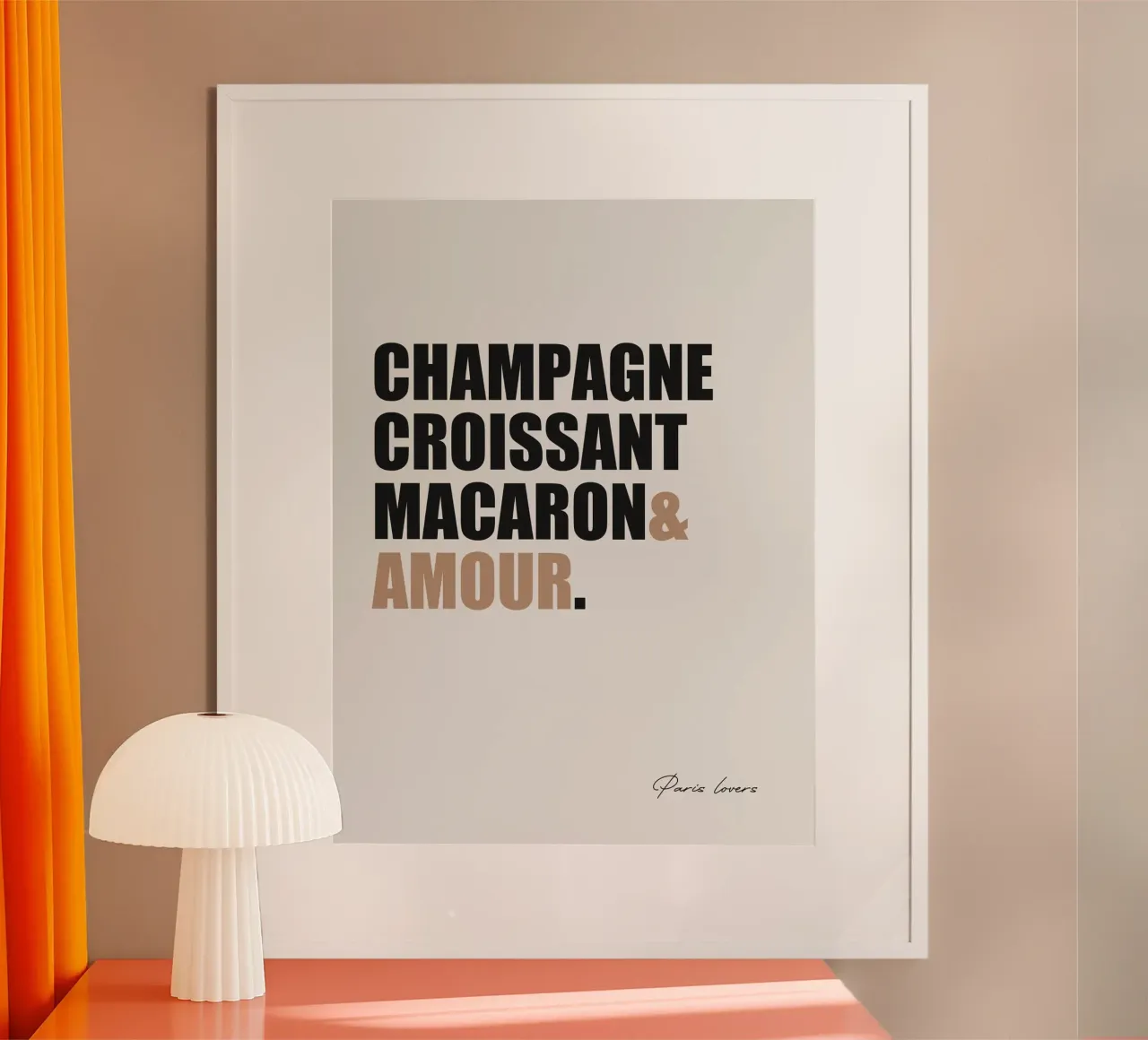 Paris Lovers poster con telaio in legno da Ana Paula Hoppe